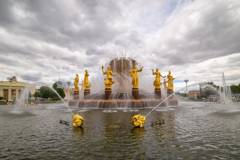 Фонтан Дружба народов на ВДНХ, Москва