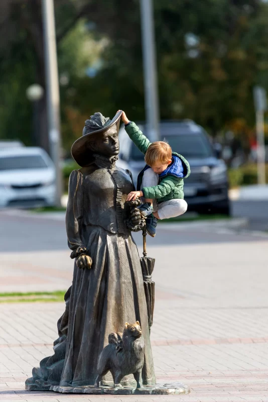 Sculpture Lady with the Dog. Monument is on the Volga embankment