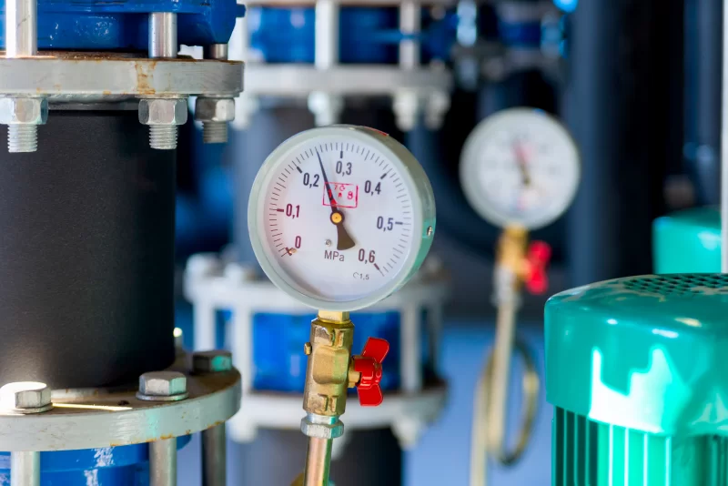 Манометры в системе промышленного оборудования