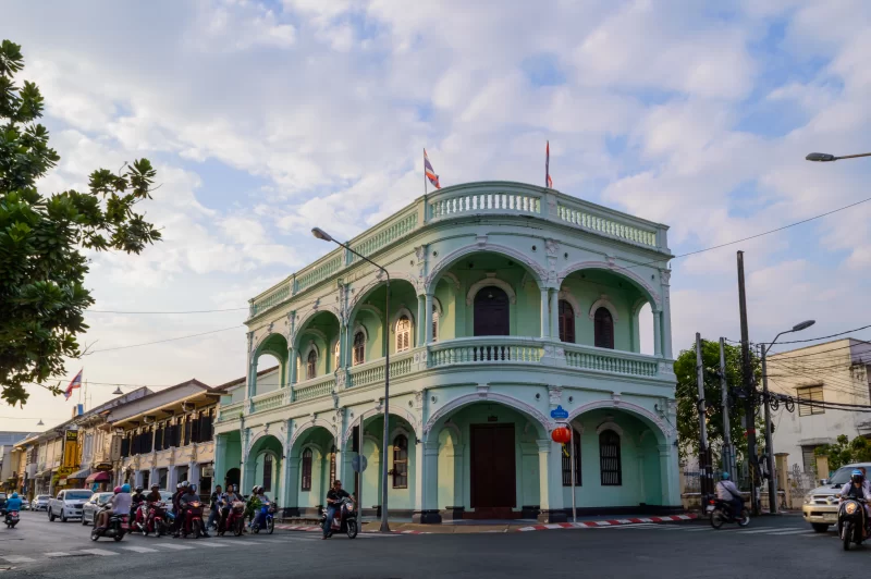 Архитектура улиц старого города Пхукета, Таиланд