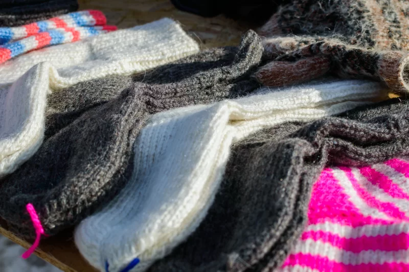 Вязаные шерстяные носки ручной работы