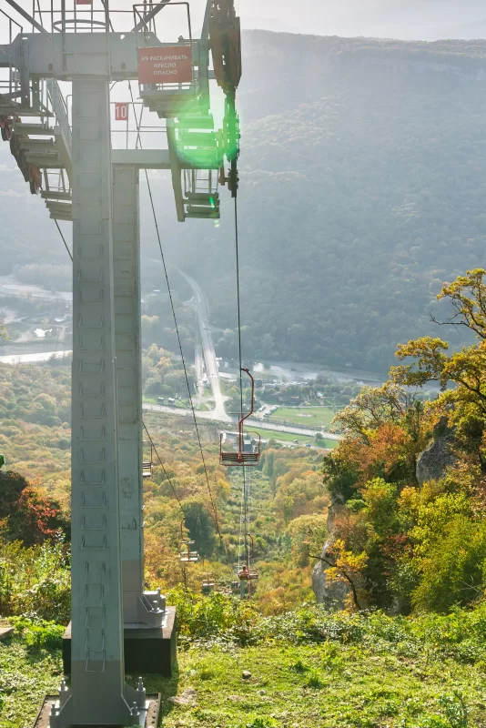 Поездка на кресельном подъемнике в Адыгее