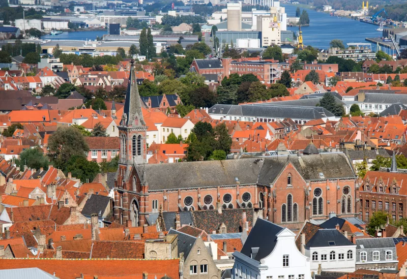 Вид с башни города Брюгге, Бельгия