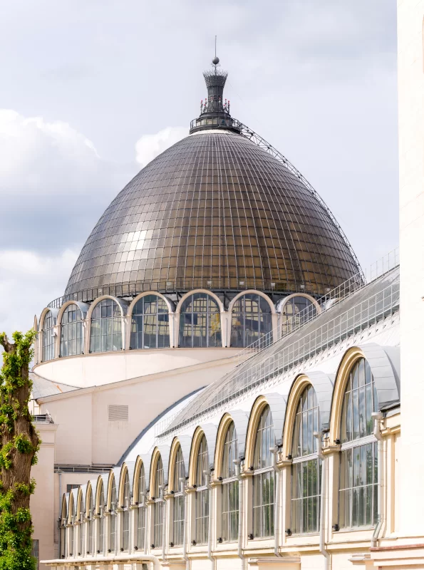 Купол здания на ВДНХ, Москва