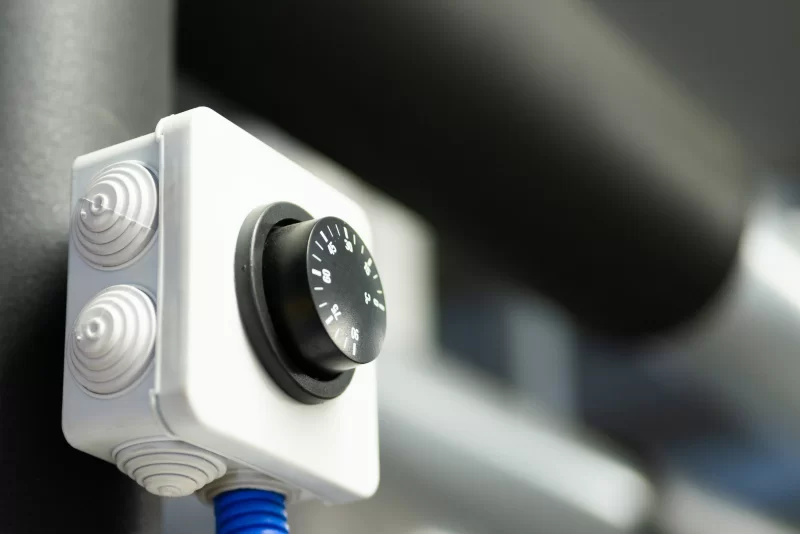 Термостат для управления температурой