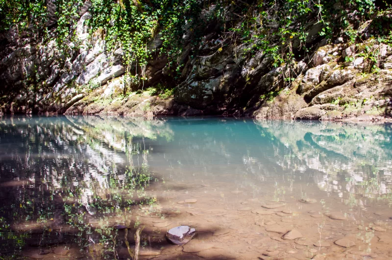 Небольшое горное озеро